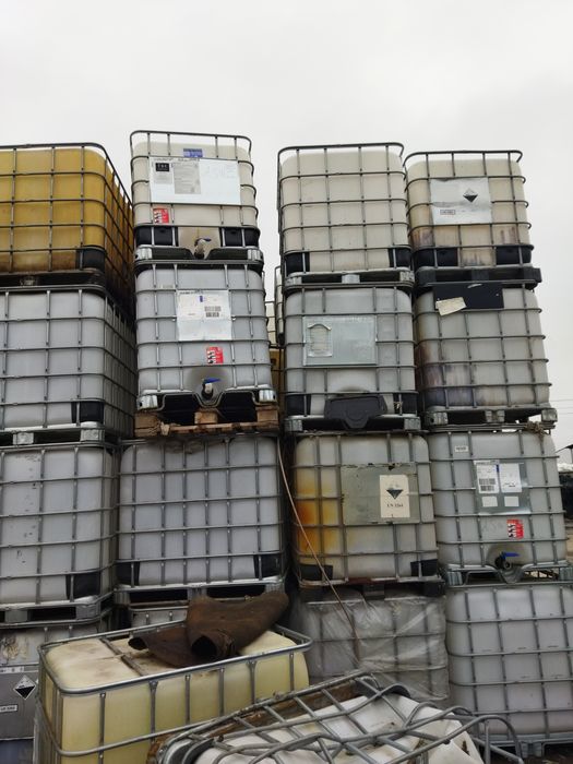 Бочка платиковая одна тонна