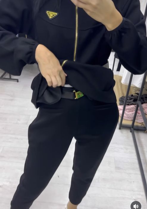 Двойка кастюм прада