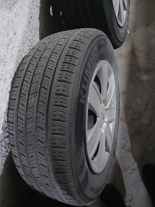 Продаётся балоны диски калпаки от Ласетти !!!