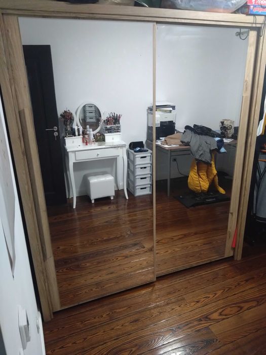 Șifonier două uși oglinda