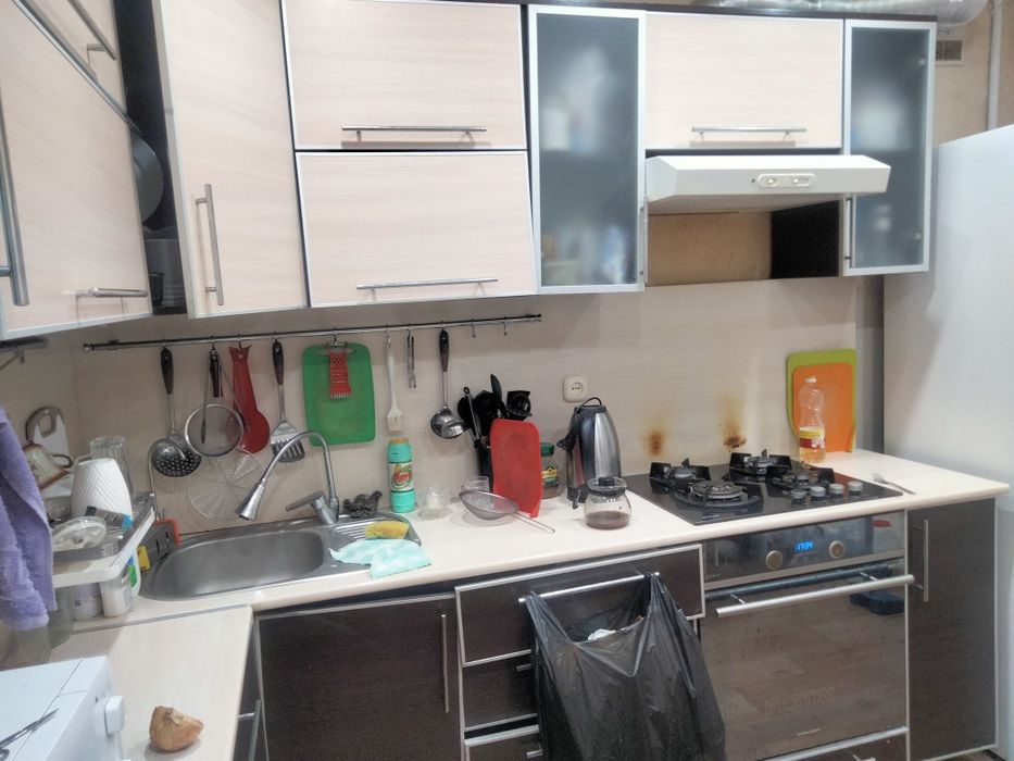 Продам кухню с техникой