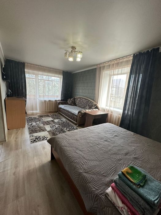 1 комн, МАРТ, ЦУМ. 2000 в час. Водонагреватель.