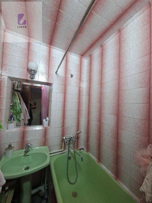 4х комнатная квартира в кирпичном доме, со всеми удобствами, Вокзал