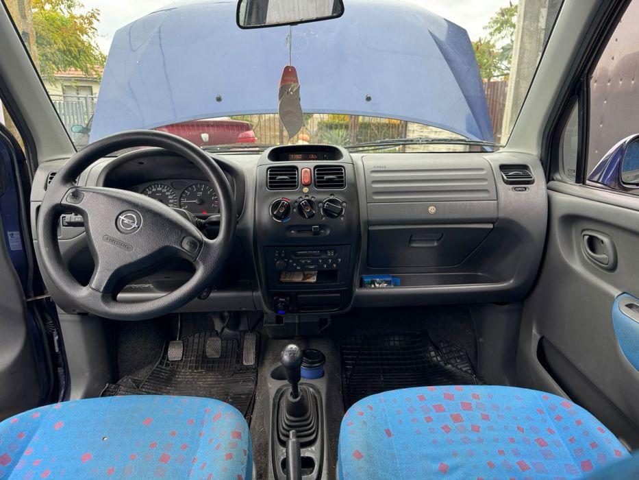 Opel Agila