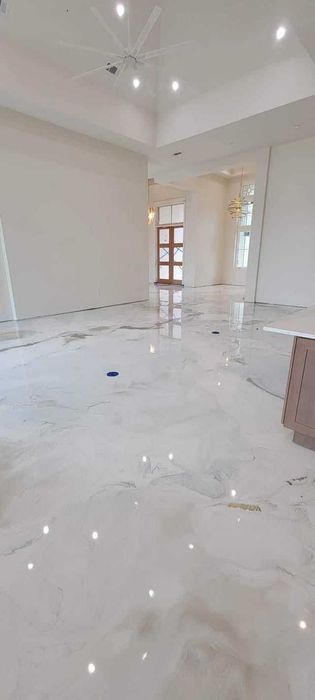 Pardoseli  Epoxidice 3D Sape Autonivelate LVT Mocheta Linoleum Plinte