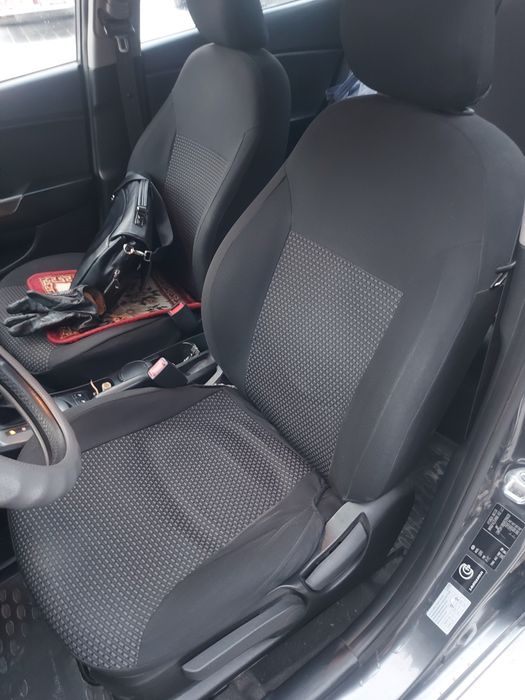 Продам kia rio 2015 года