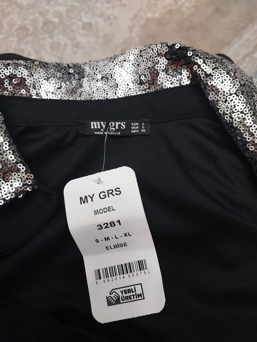 Продам обуви и платье