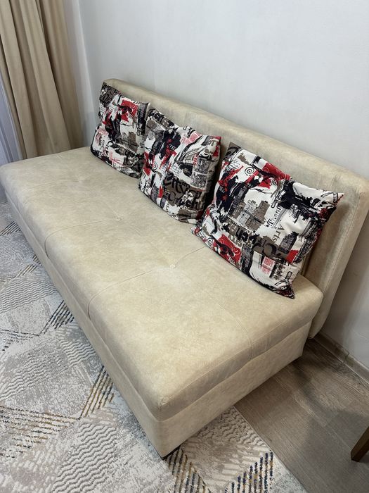 Диван и стенка для гостиной и детской