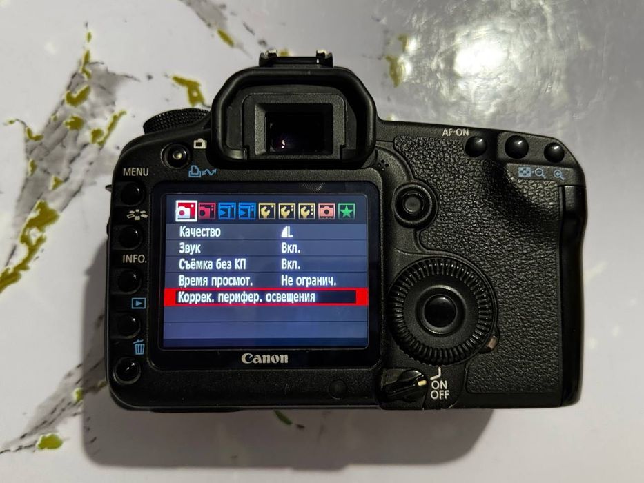 Продам фотокамеру