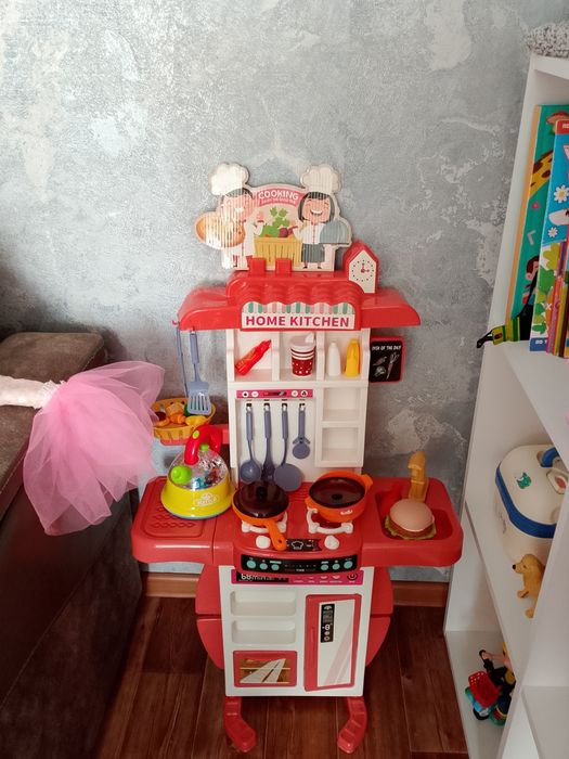 Продам  игрушки в одни руки 10000