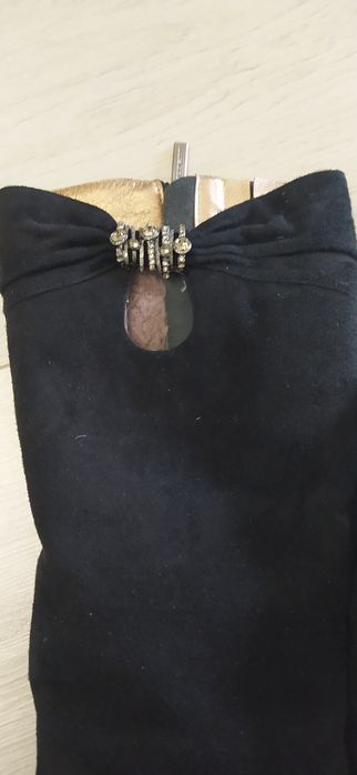 Ппродам сапоги черные замш