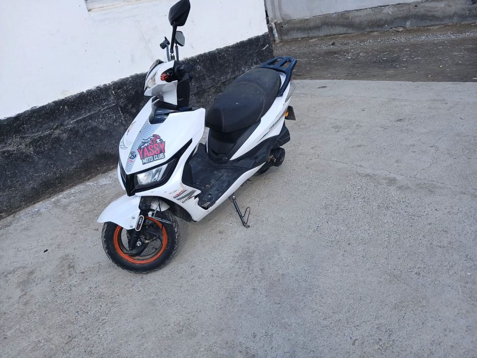 Продам M8 125 куб