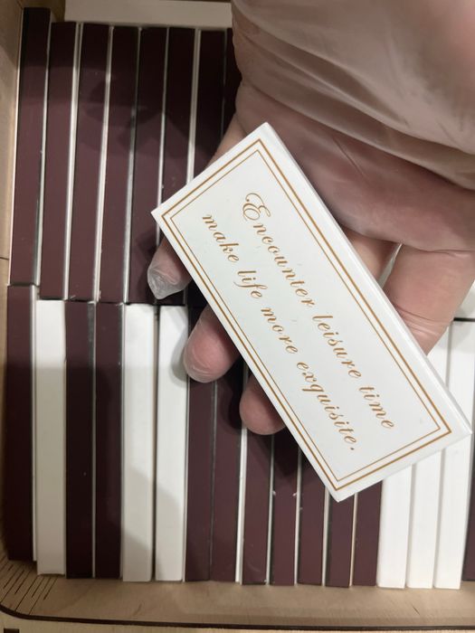 Гипс, лак, краска