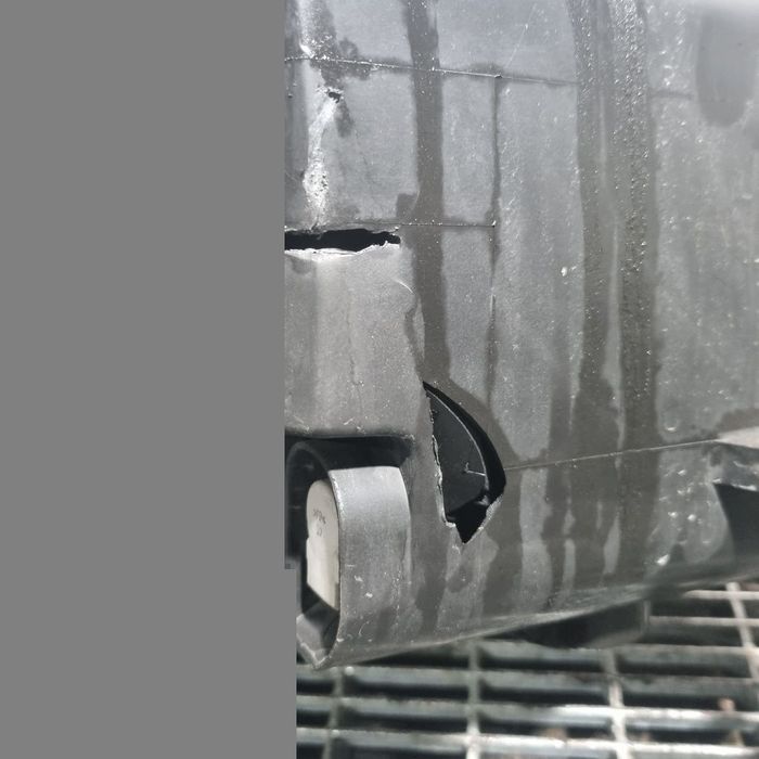 Far Stanga Citroen C4 Cactus 2014 - 2017 SUV 4 Usi (1386) Fara xenon Doua prinderi rupte