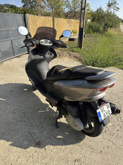 Scuter Yamaha MBK 125 cc