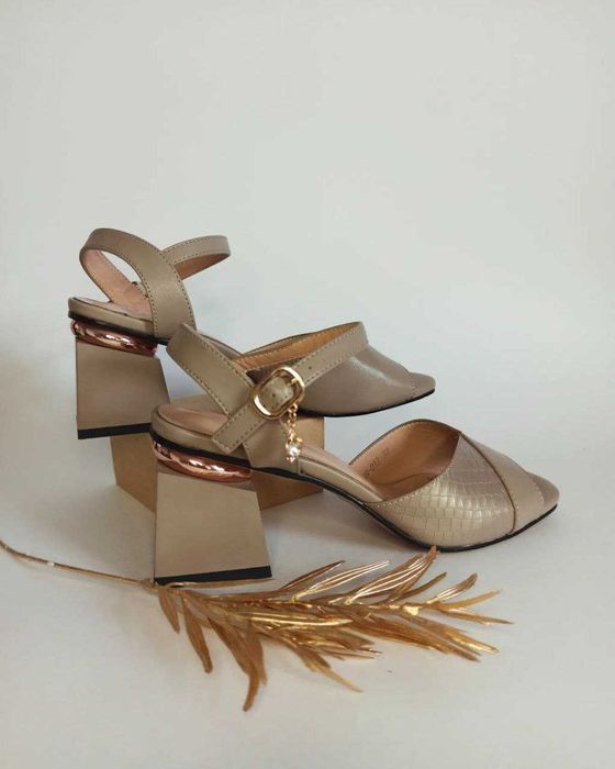 Босоножки Женская обувь