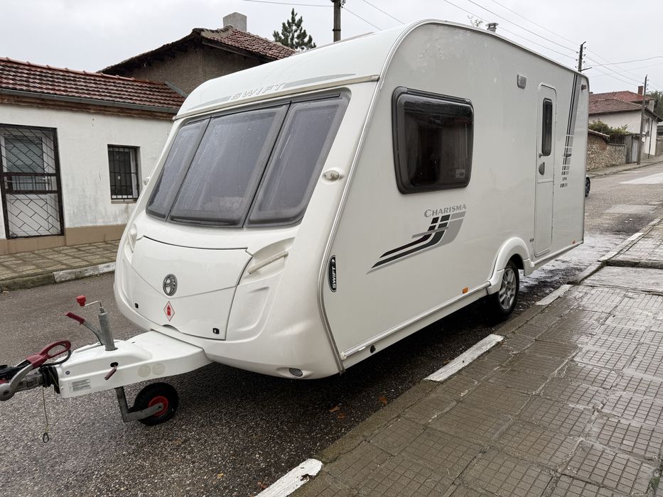 Каравана Swift Charisma 230