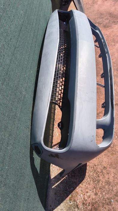 Bara față DODGE Challenger