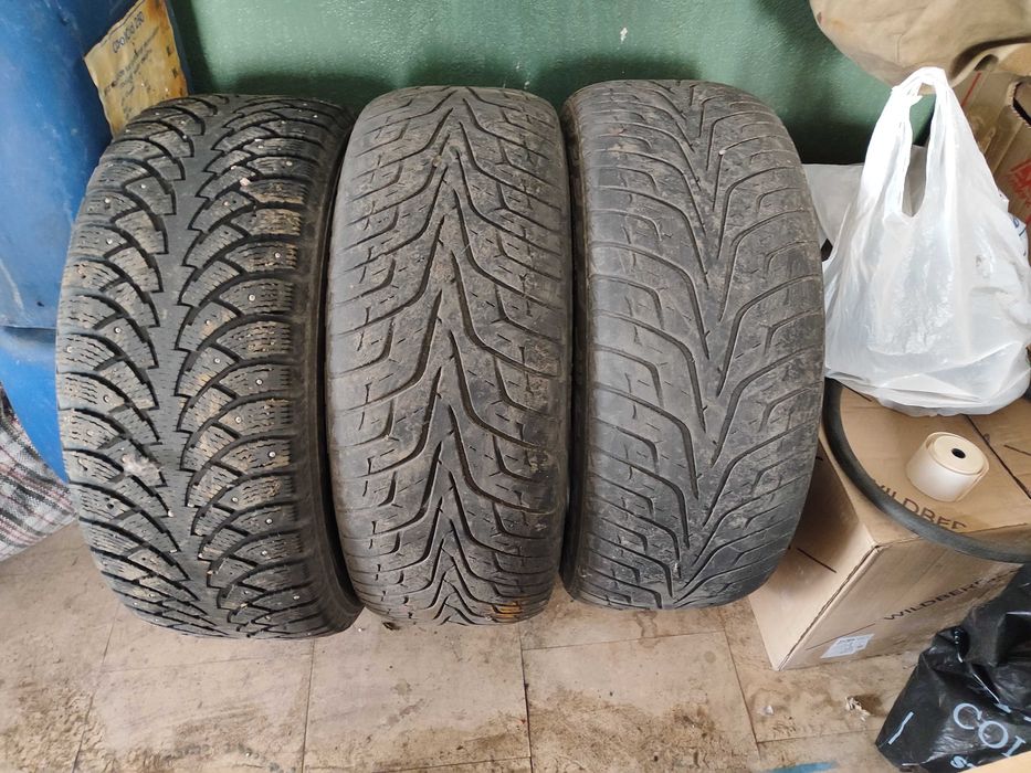 Продам 3 баллона резины 225/60/17.