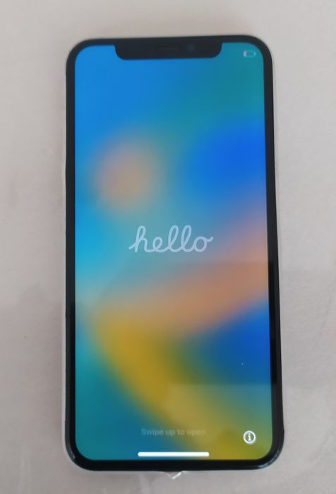 Продаётся iPhone xs 4 64 срочно