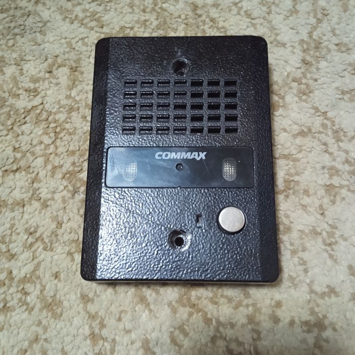 Продам вызовную панель от домофона. Ремонт.Remont domofon-commax.