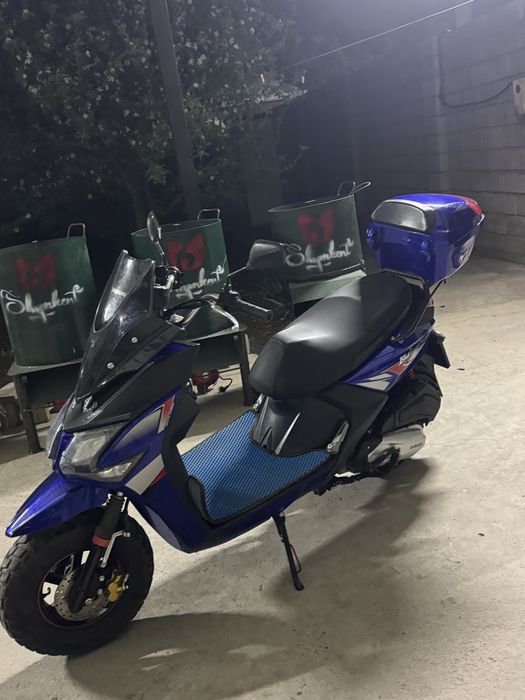 Мопед сатылады!!