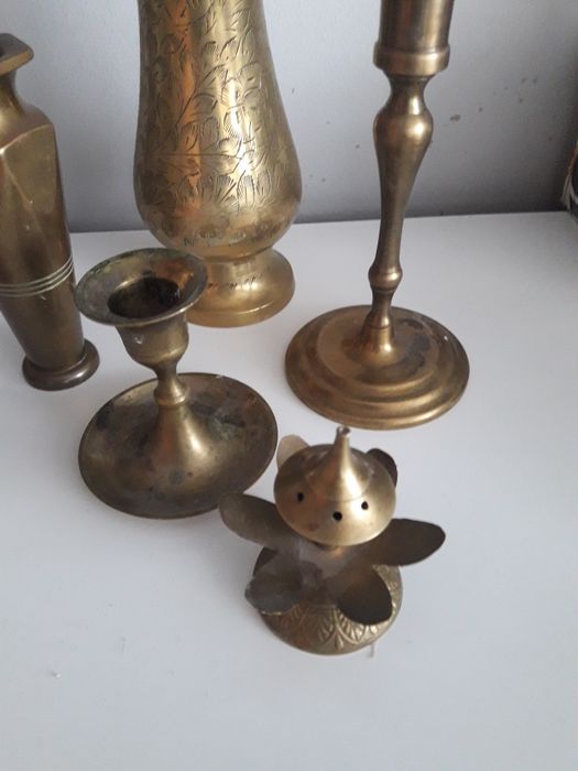 Месингови свещници и други