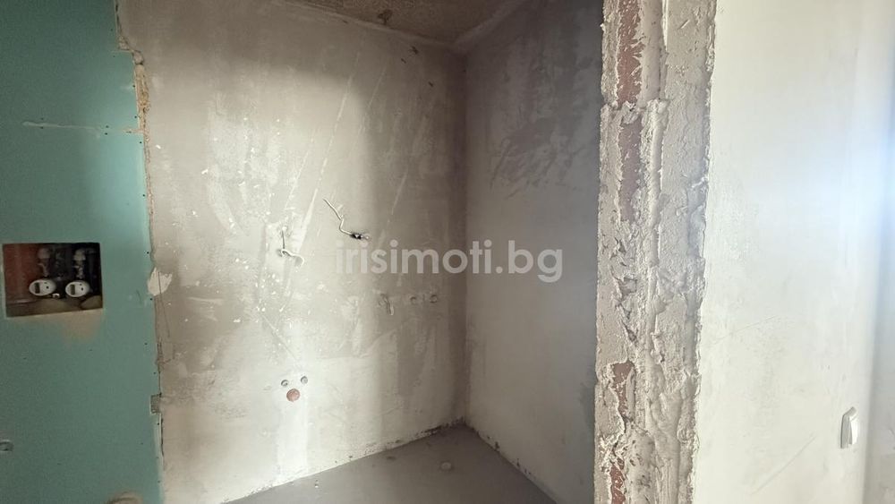 Продава се Четиристаен апартамент в София, Сердика - 191 кв.м за 1019 €/кв.м - Снимка #9