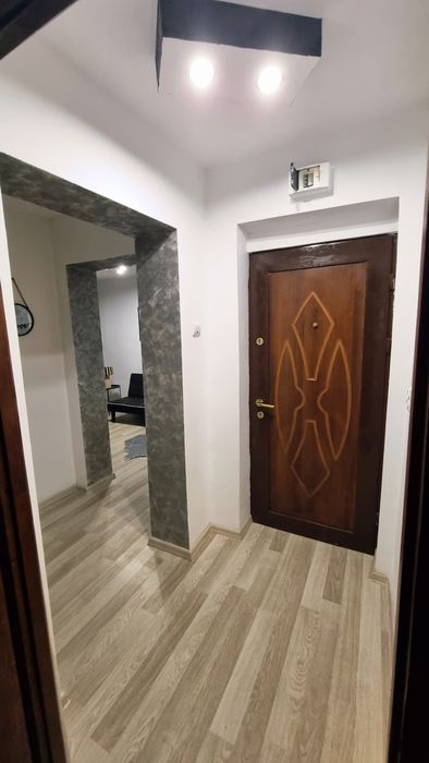 Oferta! Apartament 3 camere, renovat complet, nelocuit