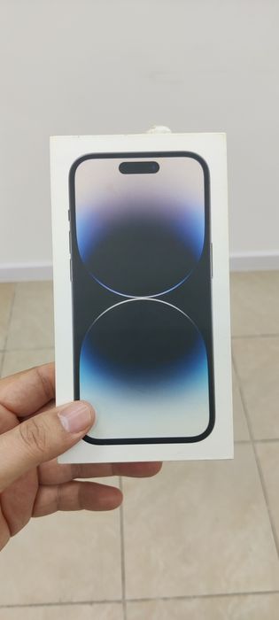 Продам Айфон 14 Про.