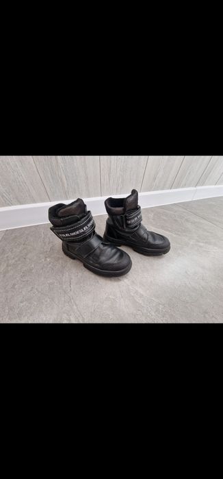 Продам кожаные сапоги 29 размер