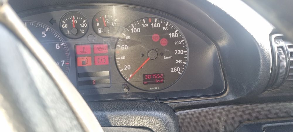 Audi A4  B5 1996 год цена 3200$