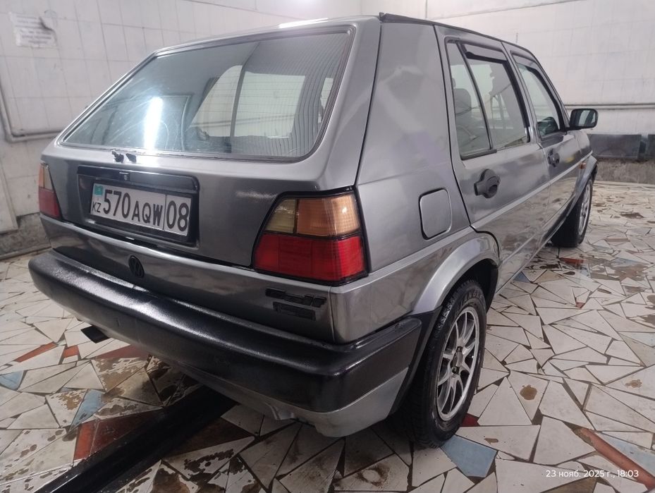 Volkswagen golf 2 1989 года