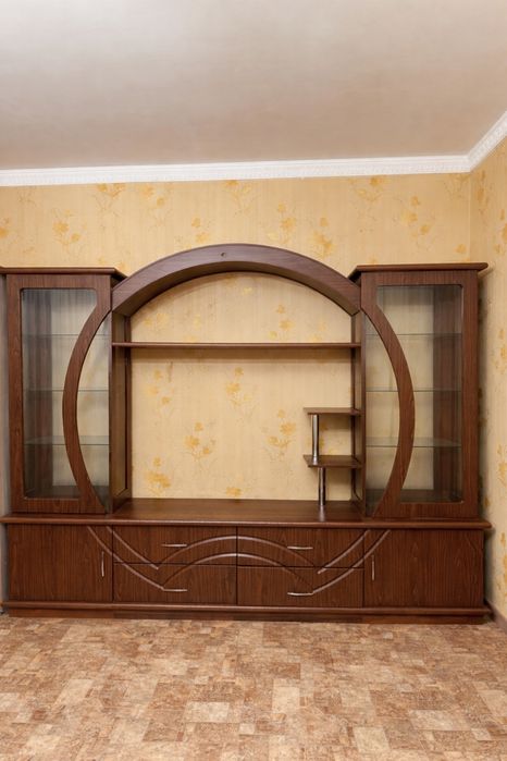 Качественная стенка Scarlet из дерева — Украина, большая