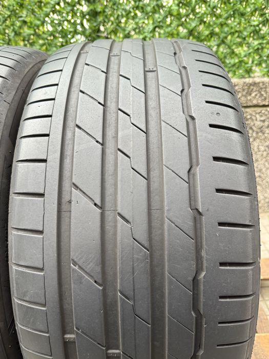 Автомобилни гуми 255 45 18 Hankook