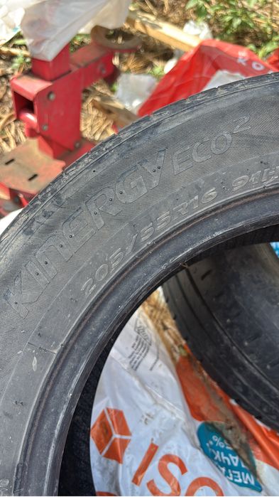 две резины летние 205/55/16