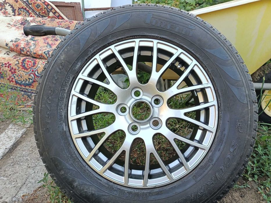 Продам диск с резиной