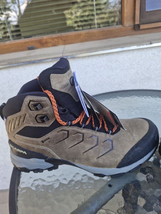Scarpa Moraine Mid Pro GTX  42.5 нови с етикет