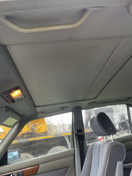 Mercedes 260 SE W126