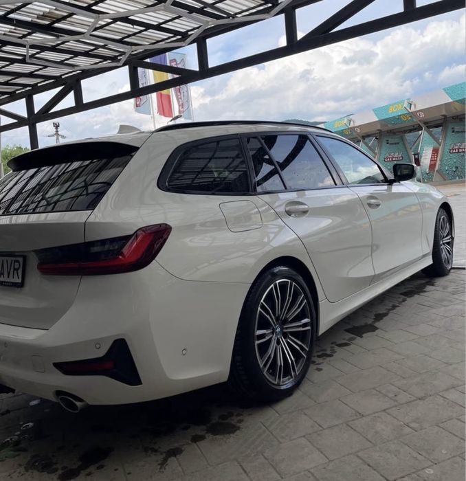 Bmw 318 G21 an 2022