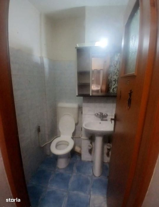 De vanzare apartament 3 camere zona Dacia