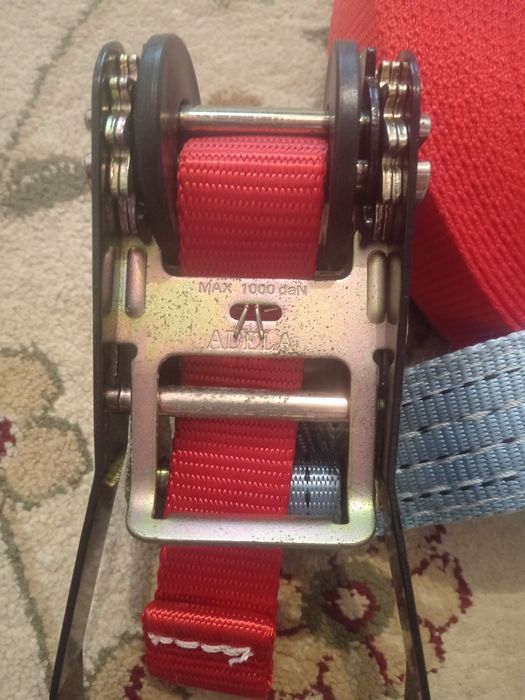 Стяжной ремень ADELA