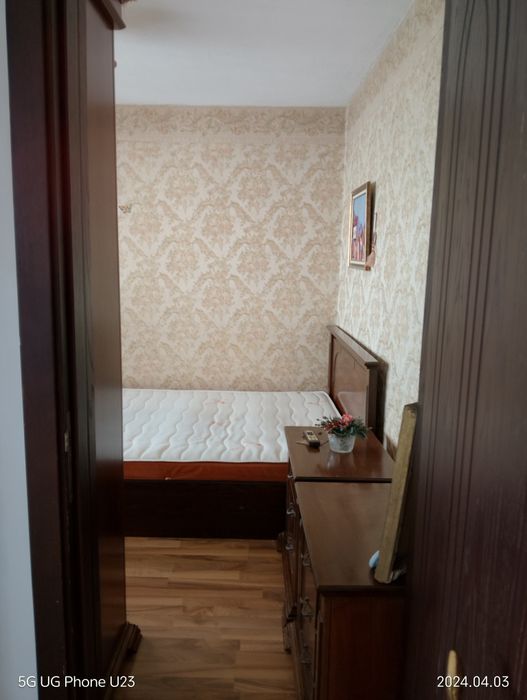 Дава се под наем Тристаен апартамент в Варна, ВИНС - 55 кв.м за 714 € - Снимка #4
