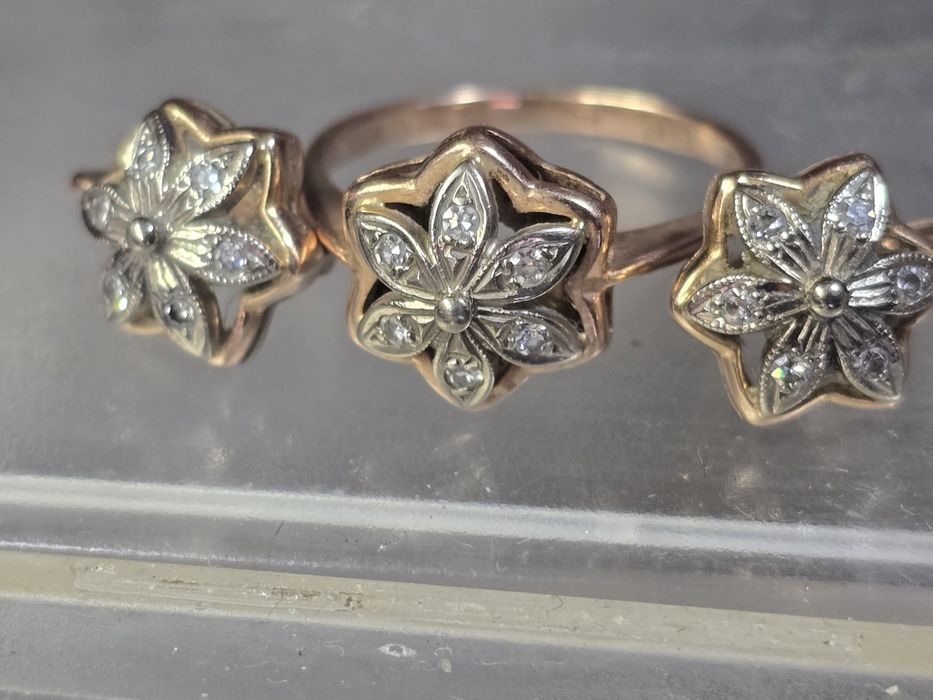 Золотое кольцо с серёжками