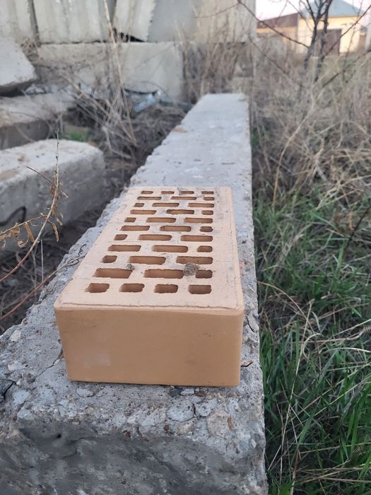 Продам облицовочный кирпич
