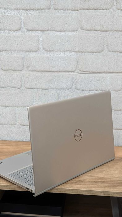 Dell Inspiron 5505 8GB RAM 512GB Ryzen 7