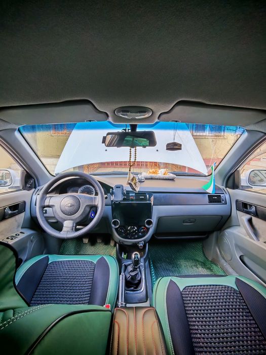 Лачетти 1.8 2009