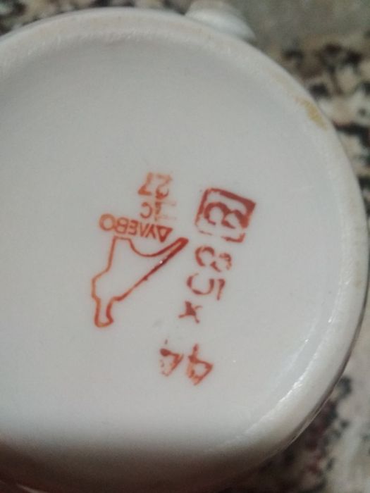 Гул ваза , графин, сувенир чойнак хаммаси 35000