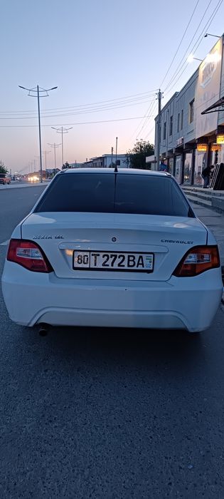 Nexia Ligenda 2010 yil sostayanisi chotki 1 kishi mingan