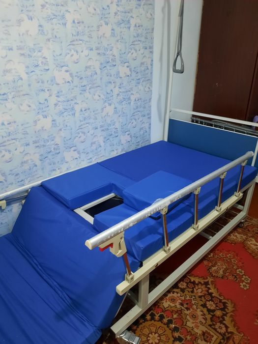 Кровать для лежачих больных